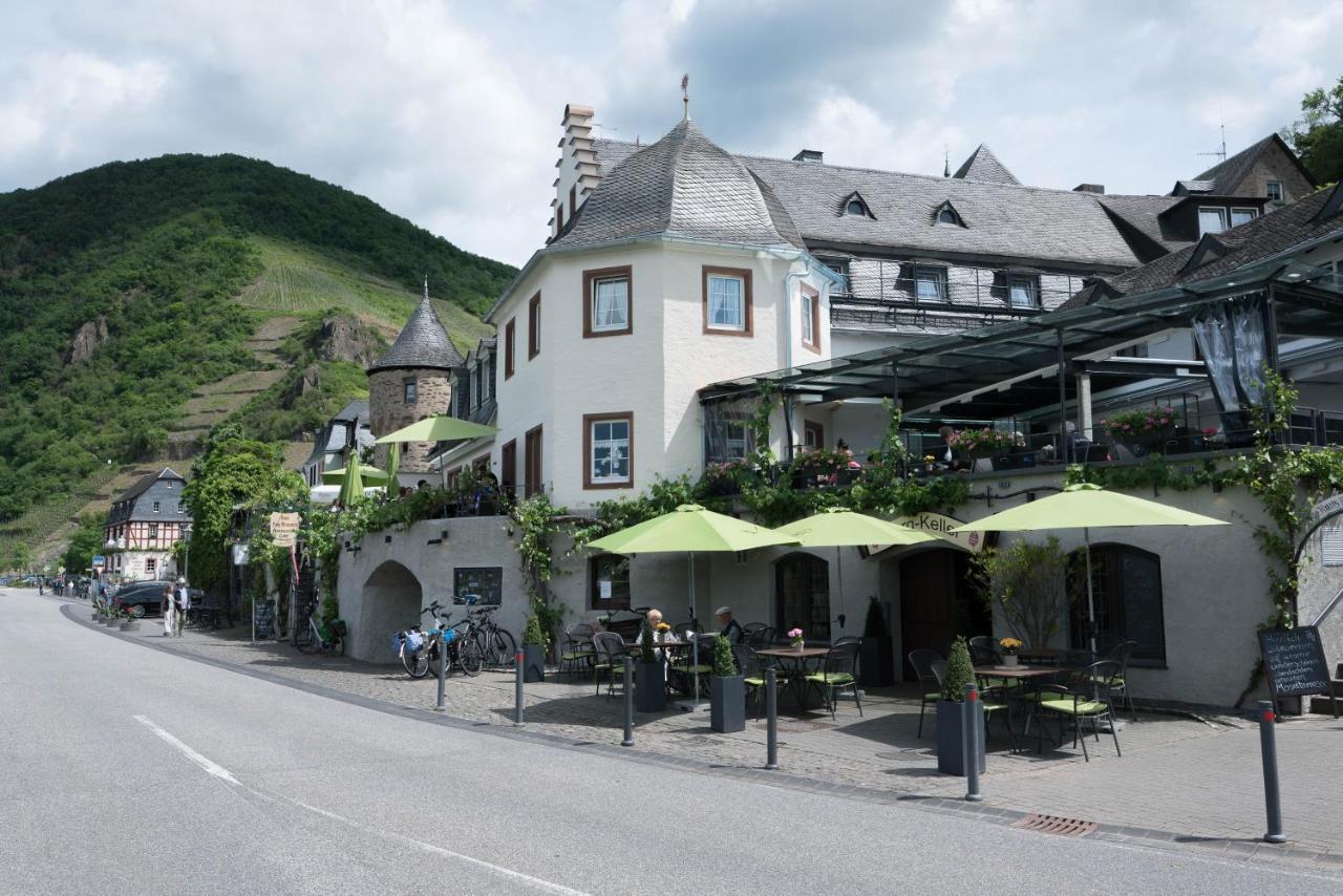 Hotel Haus Burg Metternich Байльштайн Экстерьер фото